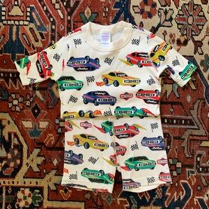 Hanna Andersson Race car pajamas Size 8